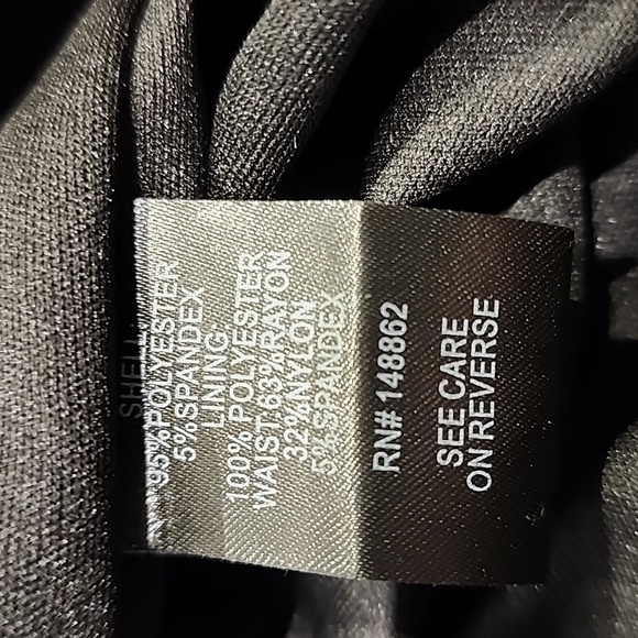 Torrid - Midi Sequin Skirt in Deep Black - Picture 8 of 11